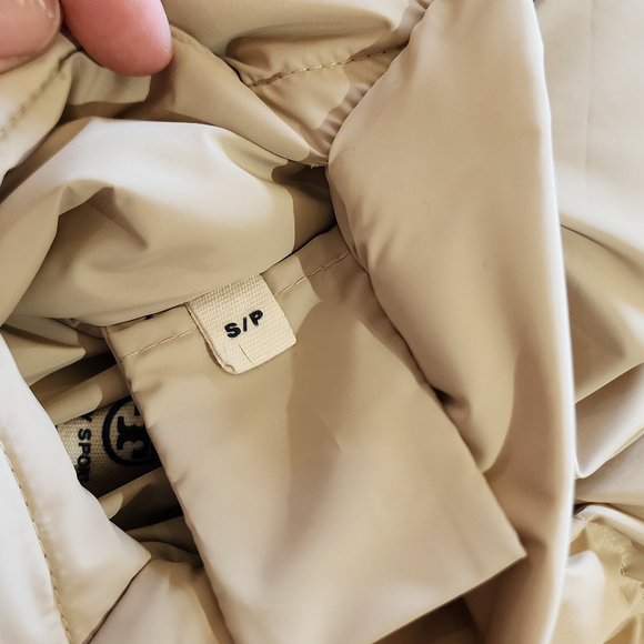 Tory Burch Reversible Quilted Down Vest Small S $298 - Picture 12 of 12